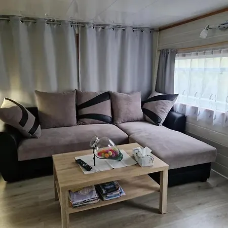 Holiday home Le Martin Pecheur Au Bord Du Canal De L'est *