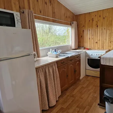 Le Martin Pecheur Au Bord Du Canal De L'est Ferienhaus
